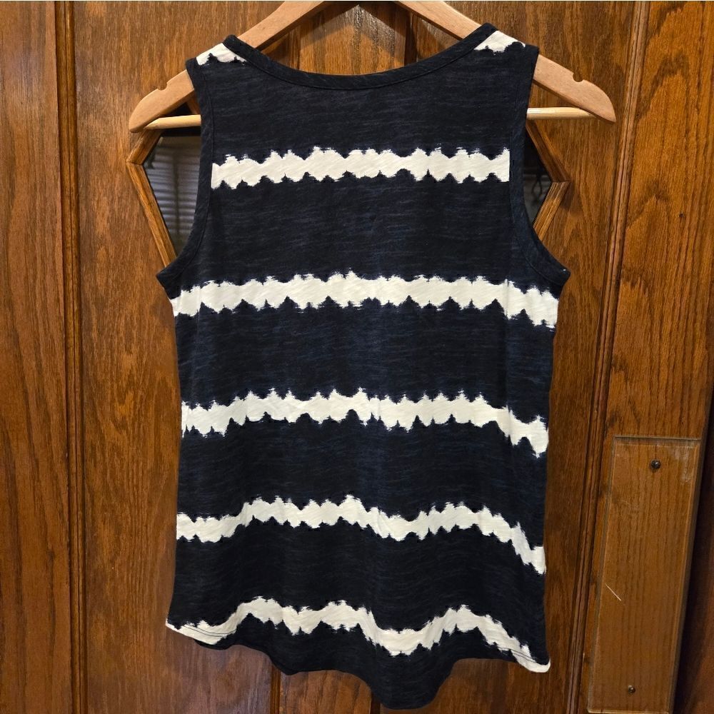 Eddie Bauer Striped Tie Dyed V Neck Tank Top Cotton XSMALL NWOT - Picture 4 of 9